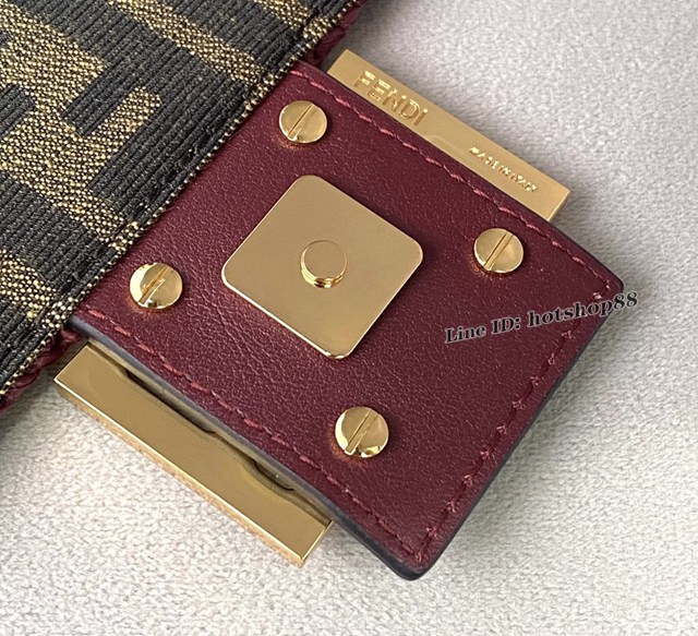 FENDI專櫃精品手提肩背女包 芬迪Fendi頂級原單lconic Baguette純手工編織拉菲草手袋 fdzg2660